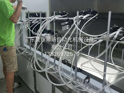 自动喷涂设备